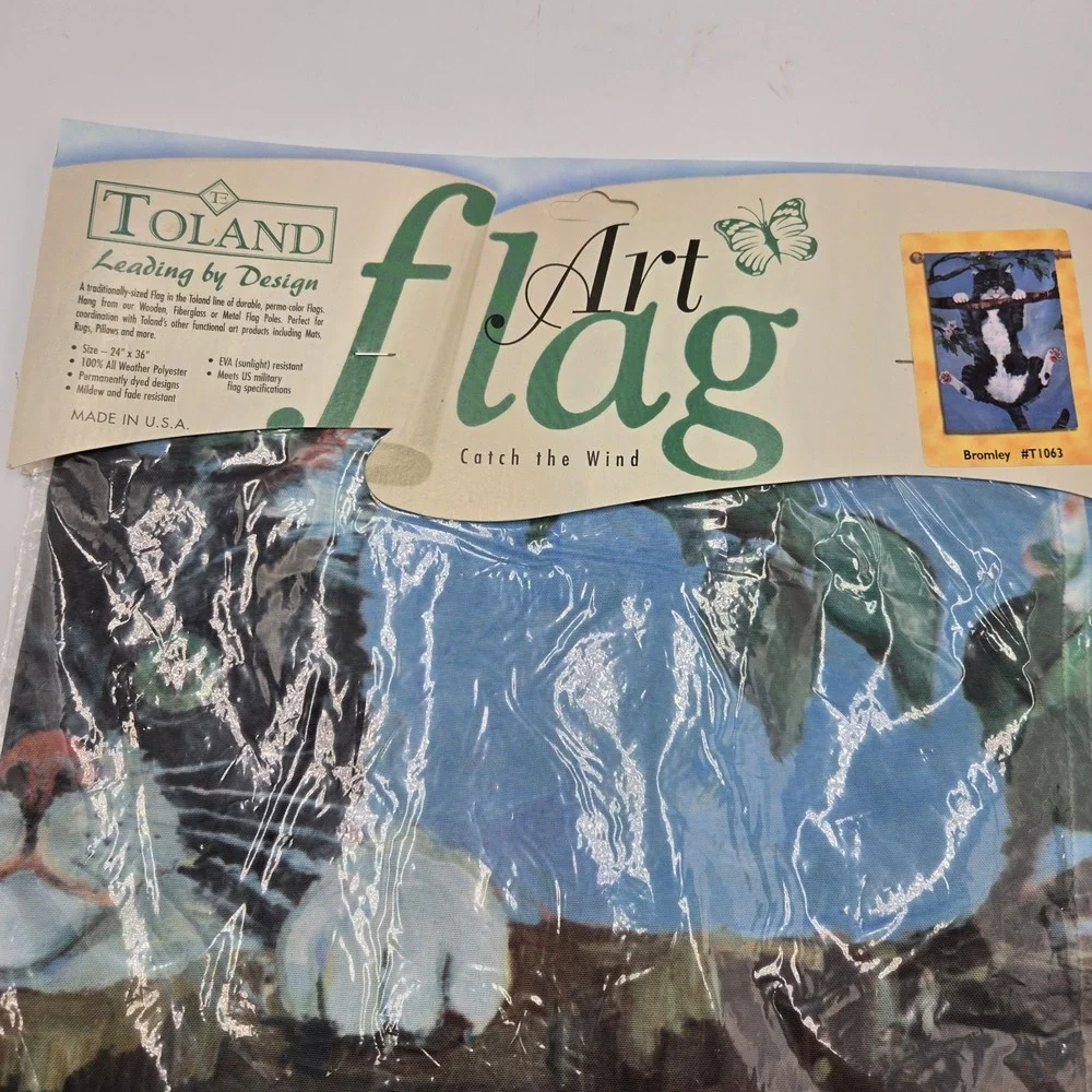 Vtg New Hanging Cat Art Decor Flag Toland Bromley 24x36
